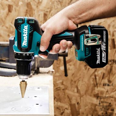 Makita 18V Lithium-Ion Brushless Cordless 1/2 in. Driver-Drill Kit (3.0Ah) XFD131 from Makita - Acme Tools