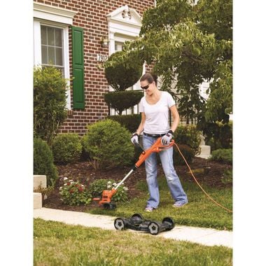 Black and Decker 3.5 Amp Corded Electric String 2 in 1 Grass Trimmer and  Edger 