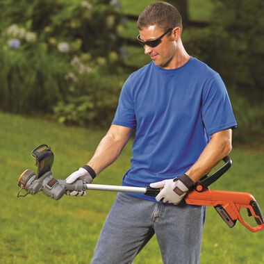  BLACK+DECKER 20V MAX Cordless String Trimmer, 2 in 1 Trimmer  and Edger, 12 Inch, Battery Included (LST300) : Patio, Lawn & Garden