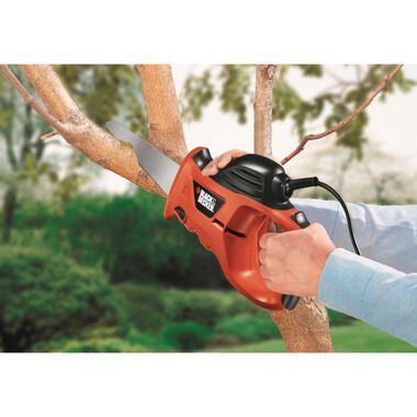 Black & Decker Phs550 3.4 Amp Powered Handsaw With Storage Bag for
