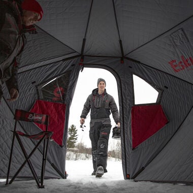 Eskimo Outbreak 250 XD with Storm Shield Fabric Portable Ice