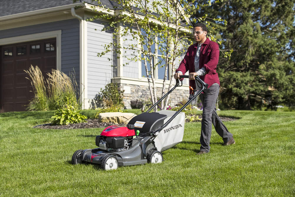 Bosch IXO IV  Buy online at Lawnmowers Direct